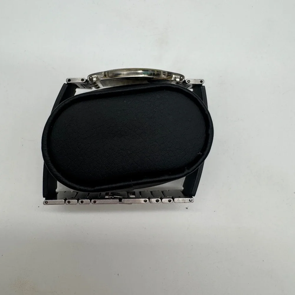 Swatch Skin 1999 Vintage Ultra Thin Watch Black Dial Silver Steel Rubber Strap‎